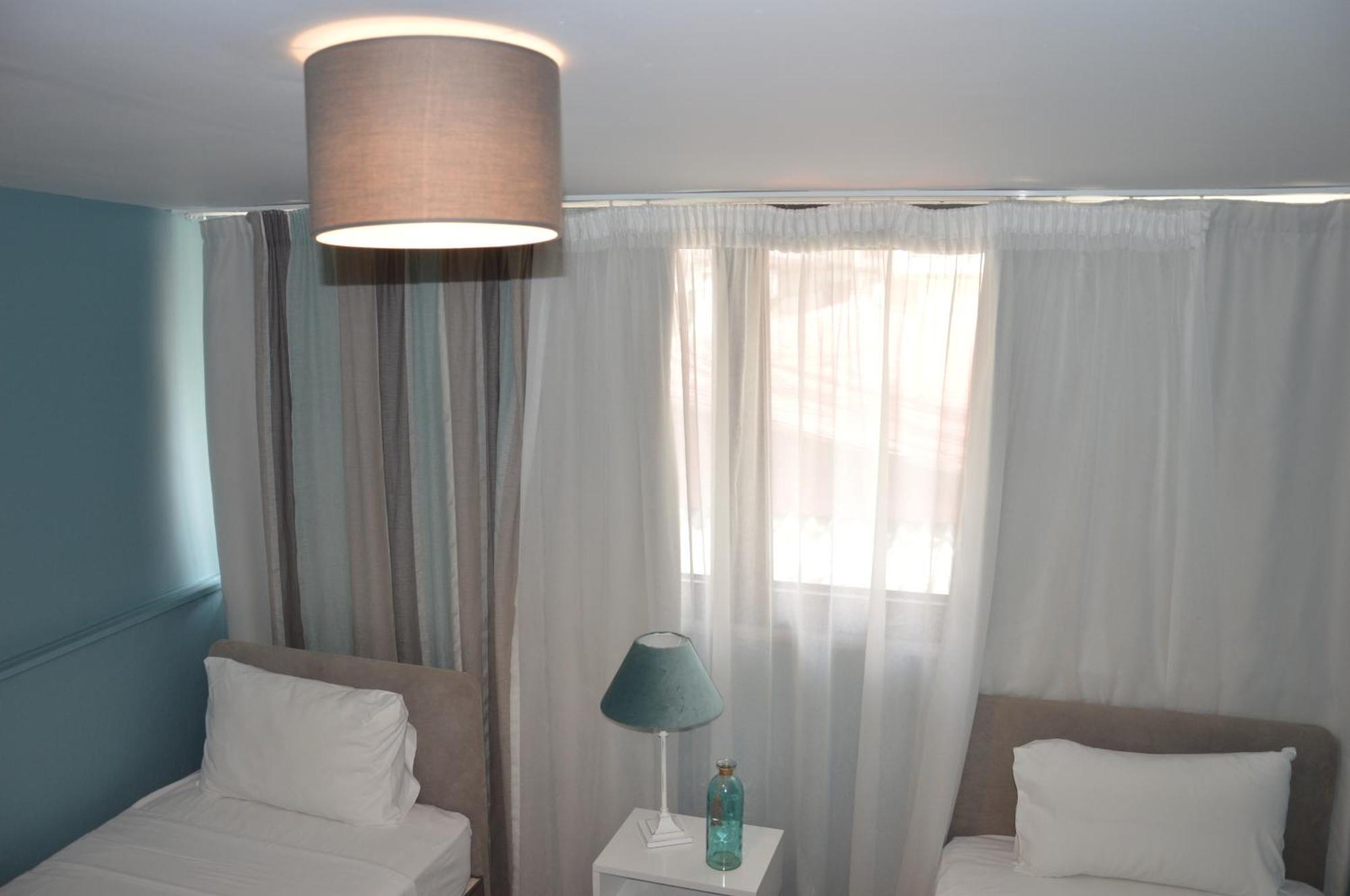 Aqua Mare Sea Side Rooms Nea Kallikrateia Екстер'єр фото