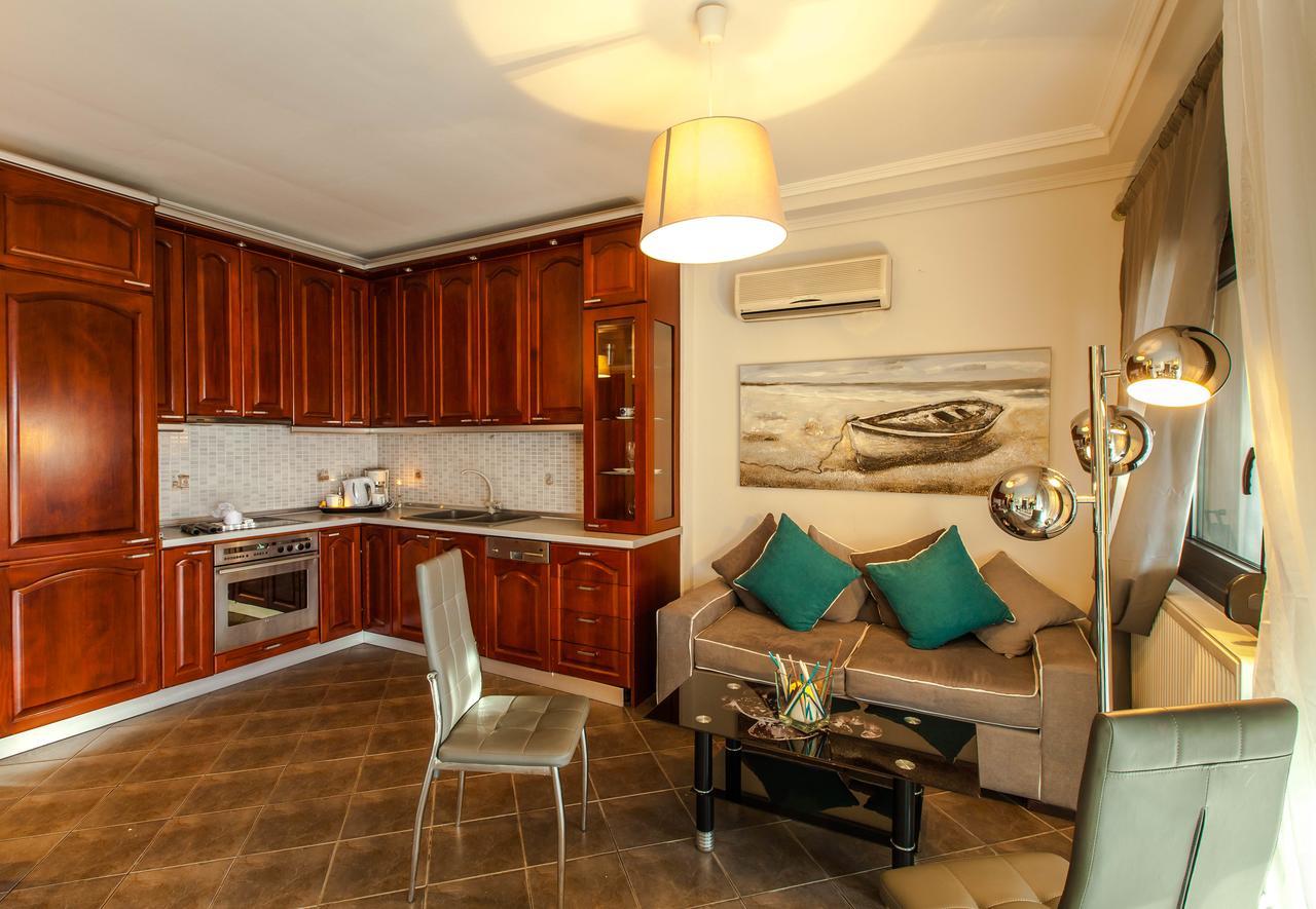 Aqua Mare Sea Side Rooms Nea Kallikrateia Екстер'єр фото